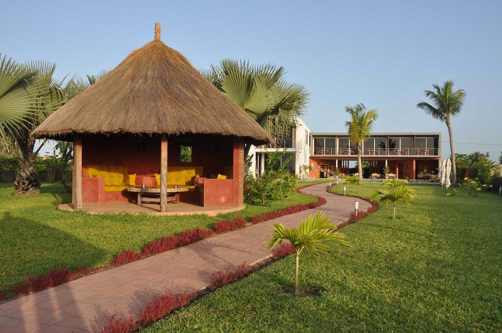 Leo'S Beach Hotel - Adults Only Brufut Exterior foto